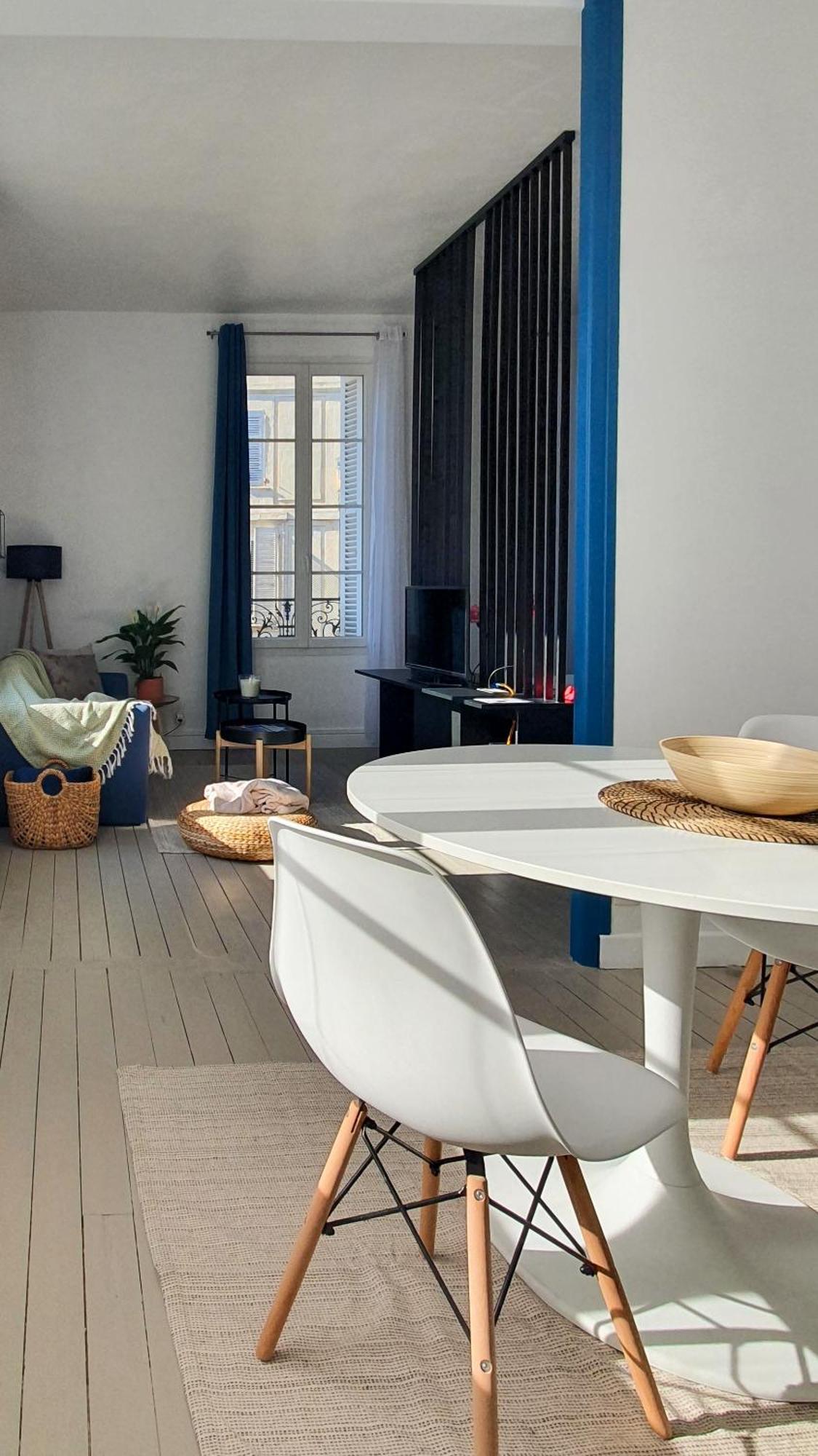 Charming Studio With View Of The Abbaye-Aux-Hommes Caen Room photo